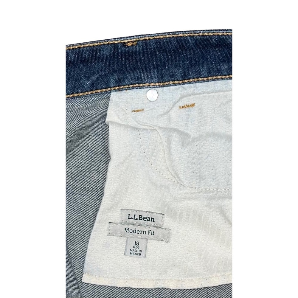L.L. Bean Jeans Women’s Size 18 Regular Blue Modern Fit 39x29 - Picture 4 of 8